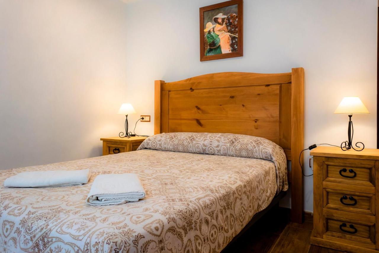 Lagar Del Chorro Junto Caminito Del Rey Piscina Y Baloncesto 아파트 외부 사진