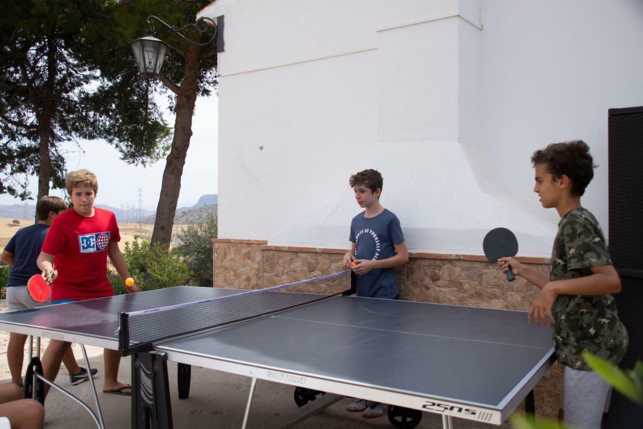 Lagar Del Chorro Junto Caminito Del Rey Piscina Y Baloncesto 아파트 외부 사진